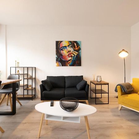 ☆ Modern Stylish Flat In Central Location Вилхелмсхафен Екстериор снимка